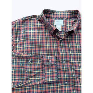 LL Bean Men's Flannel Shirt Red Green Plaid Long Sleeve Slightly Fitted Size L